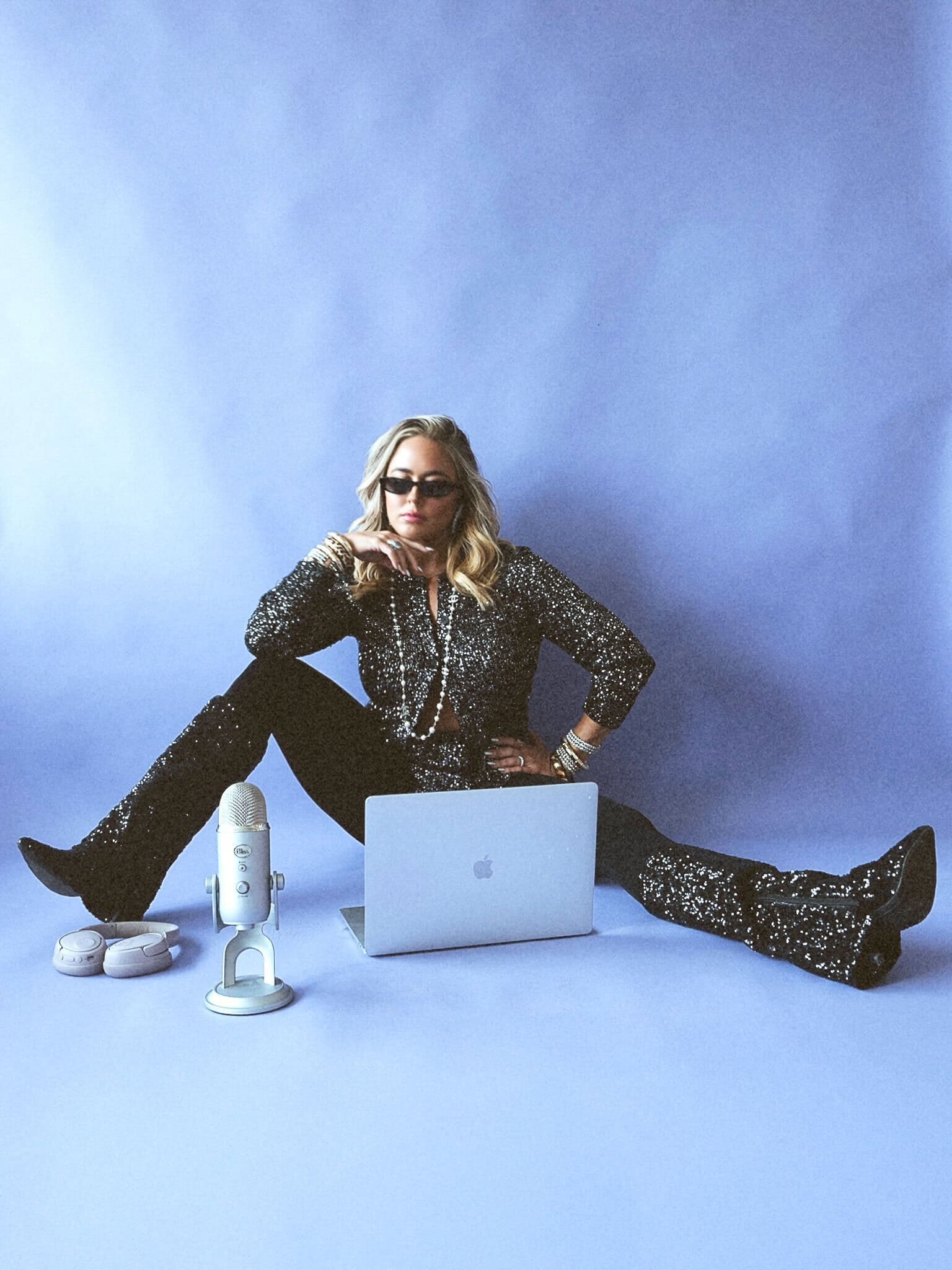 Ashleigh — host of The Eternal Entrepreneur Podcast